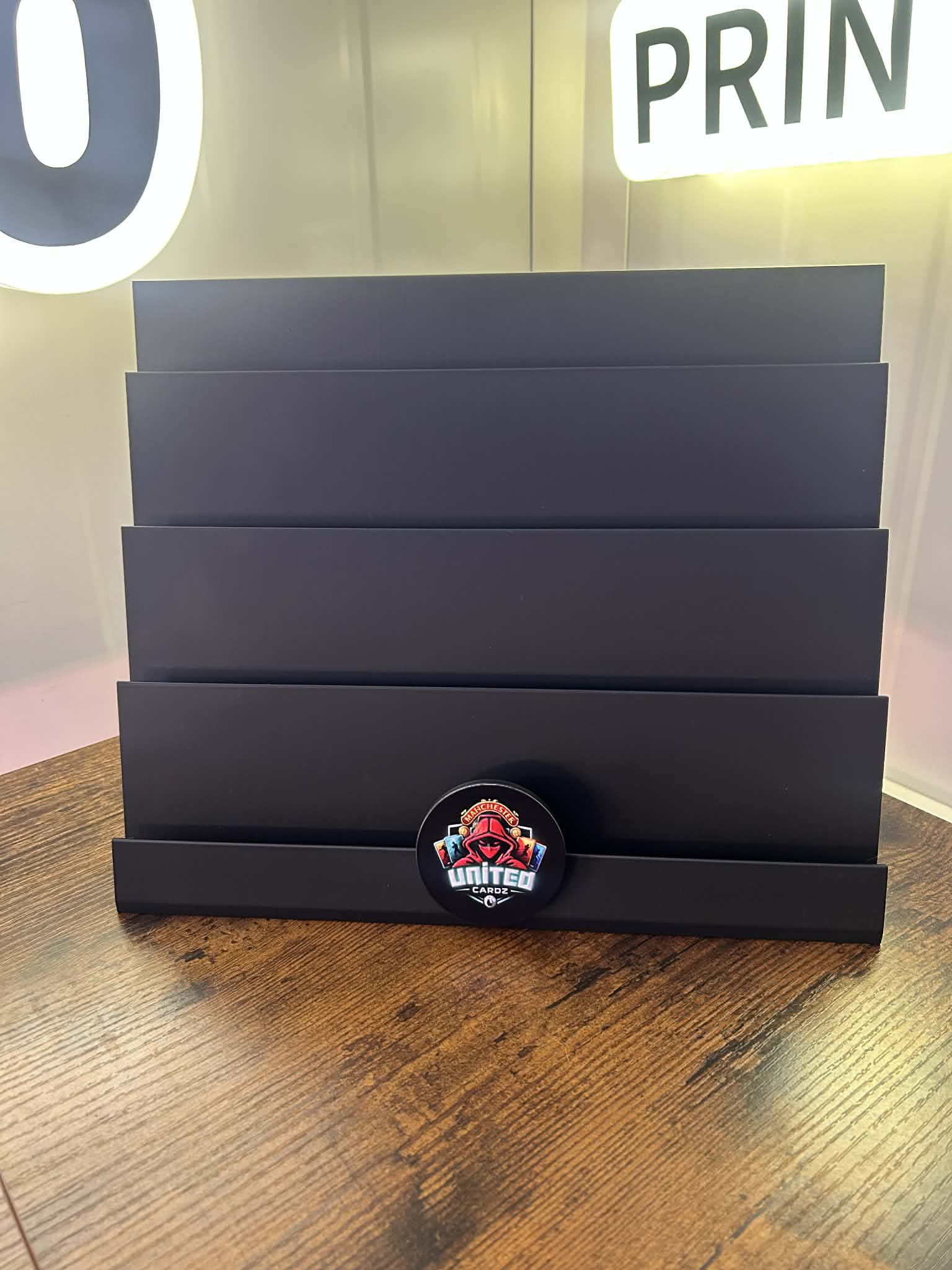 Custom Mega Card Stand V2