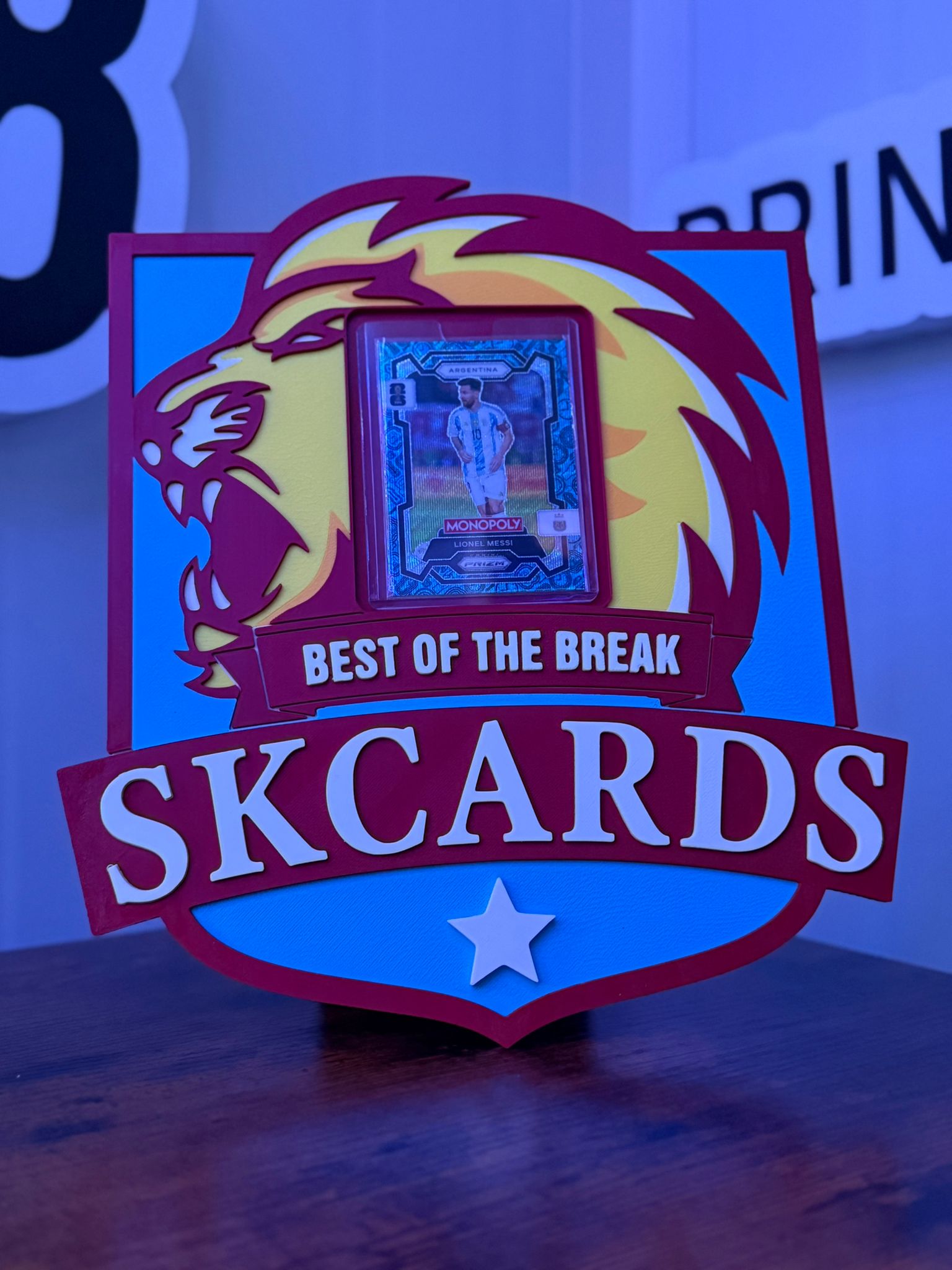 Custom Logo Single Card Display
