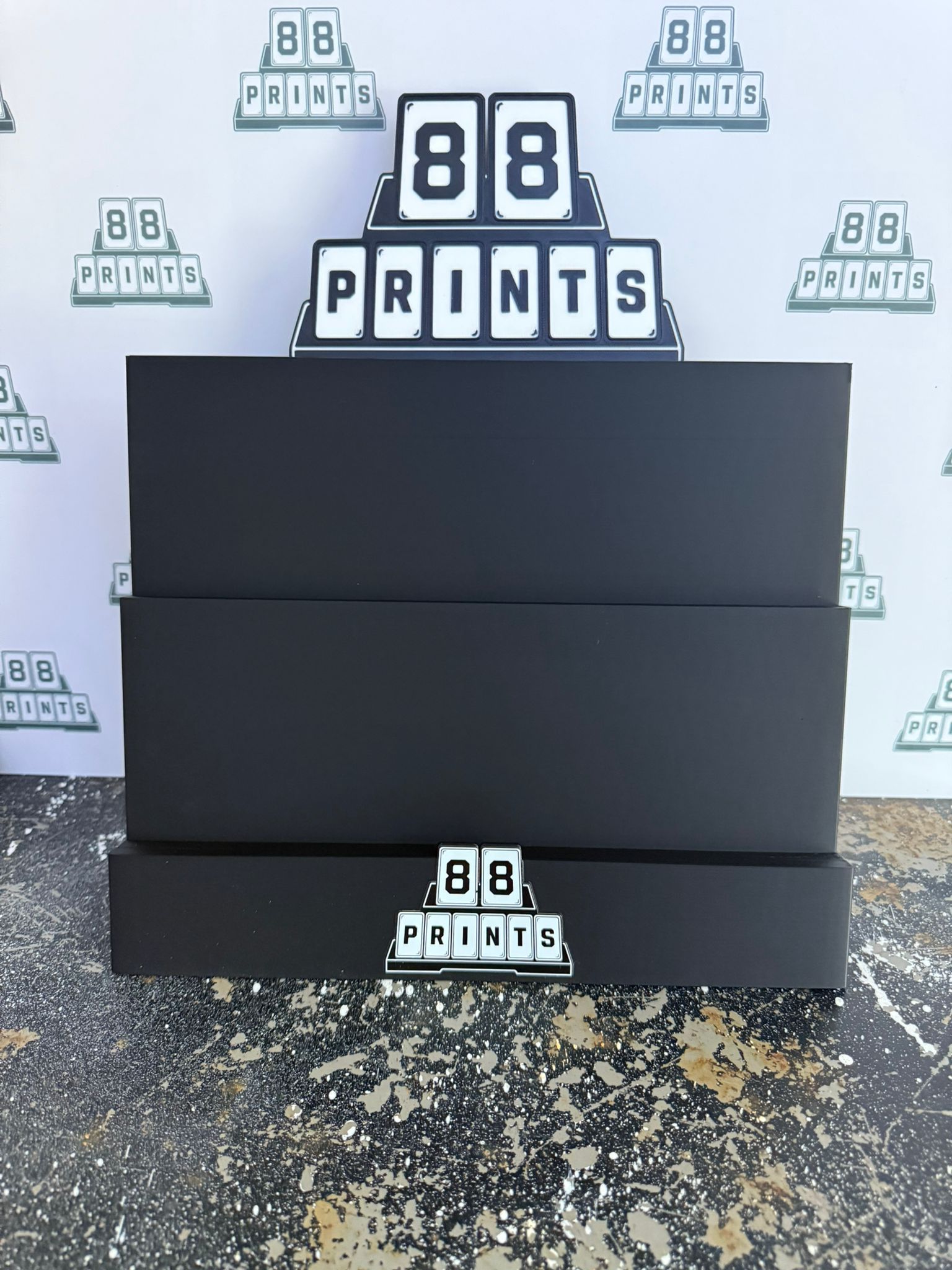Double Row Flat Back With Custom Lolly Pop Sign